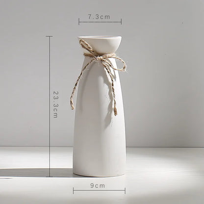 Minimalist Ceramic Flower Vase Room White Flower Ware Office Desktop Decorations Jar Ikebana Flowers Vase Nordic Vase Vase